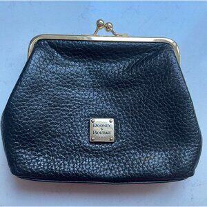Dooney & Bourke Navy Pebbled Leather KissLock Coin/Credit Card Purse NEW